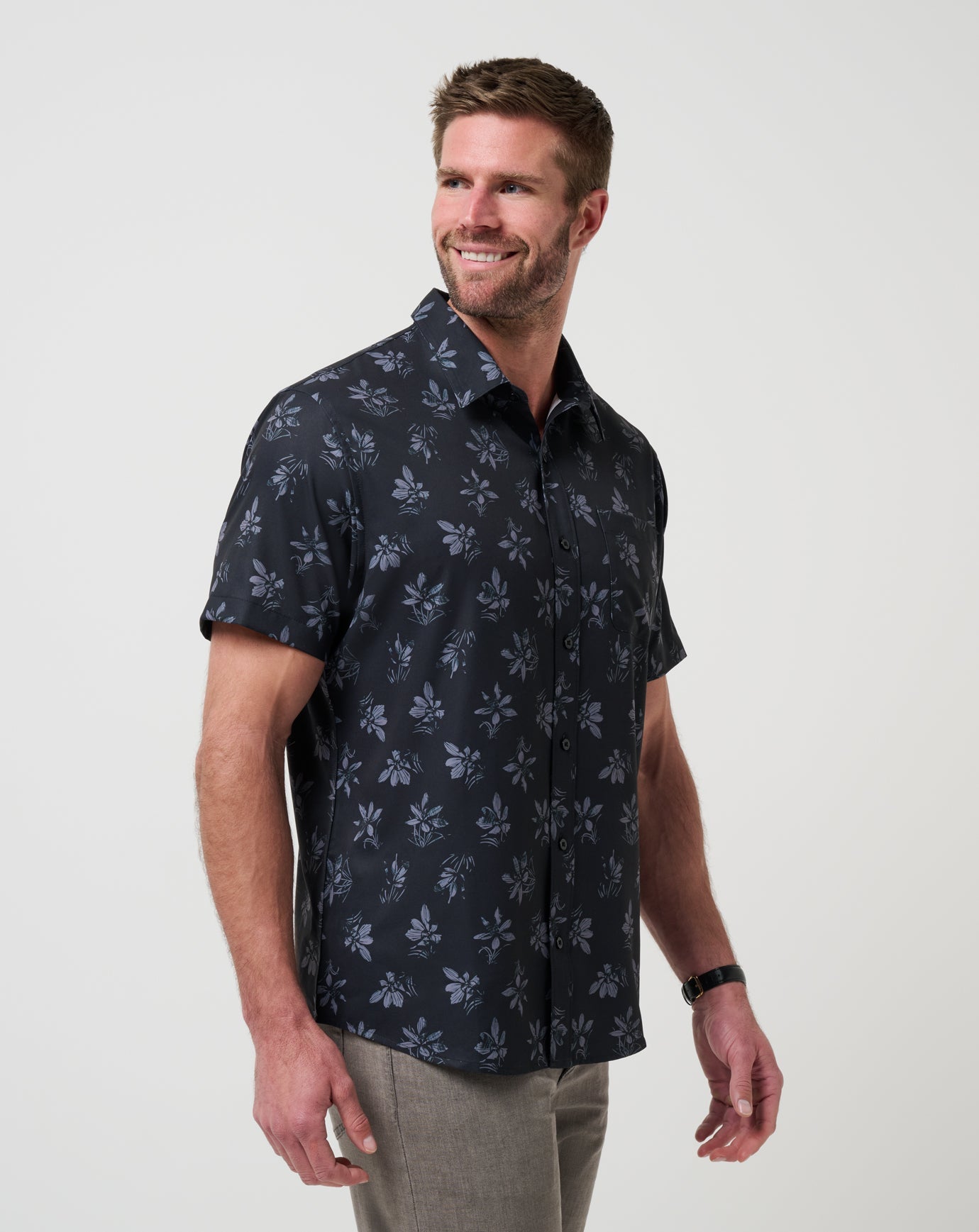 Techwoven Seamate Button-Up