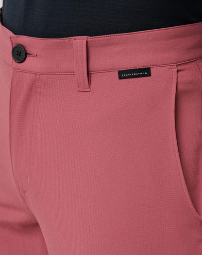 Wanderlust Short 9In