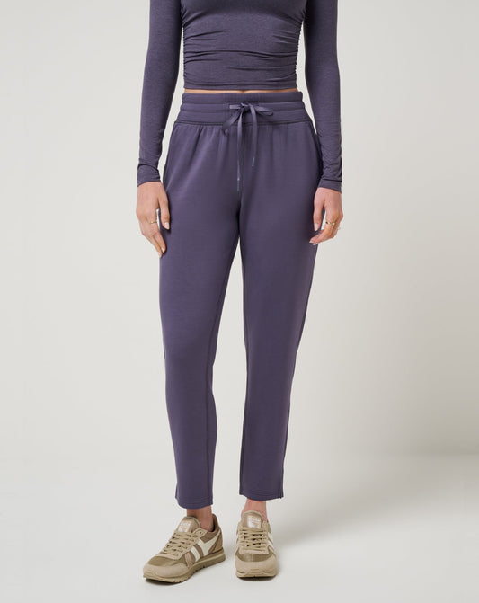 Skyloft Soft Ankle Pant