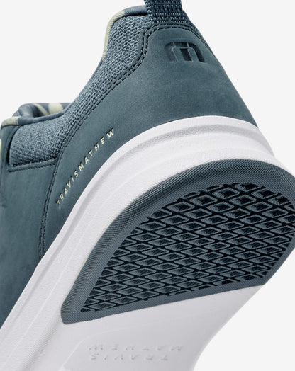 The Daily 3 Shoe
