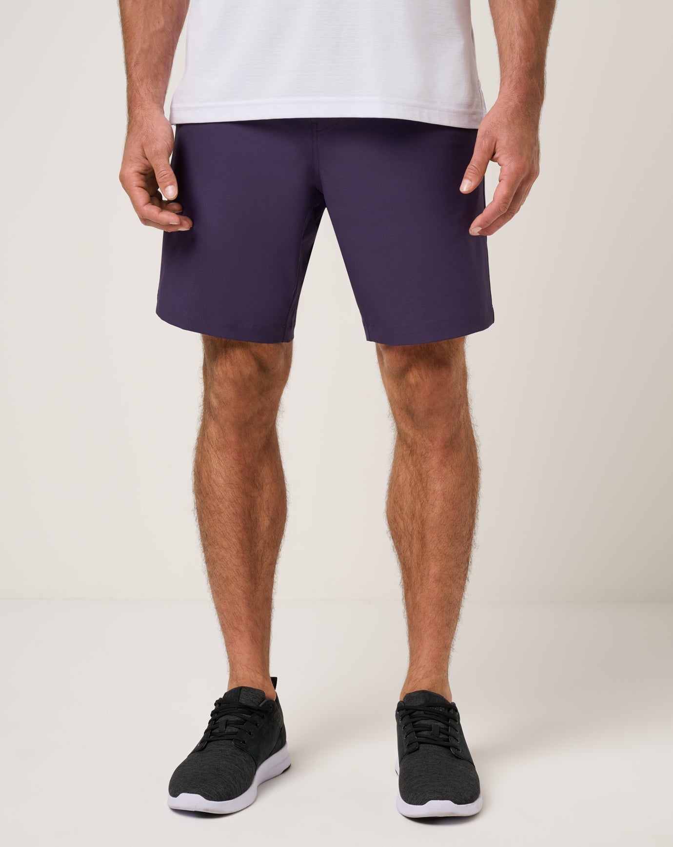 Wanderlust Short 9In