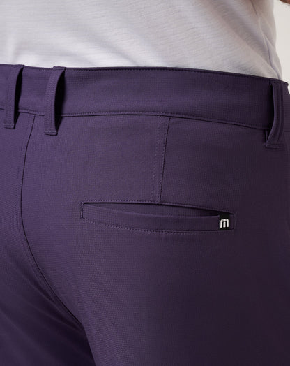 Wanderlust Short 9In