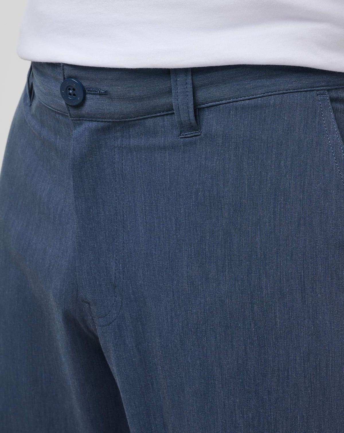 Tech Chino Pocket Short 8In