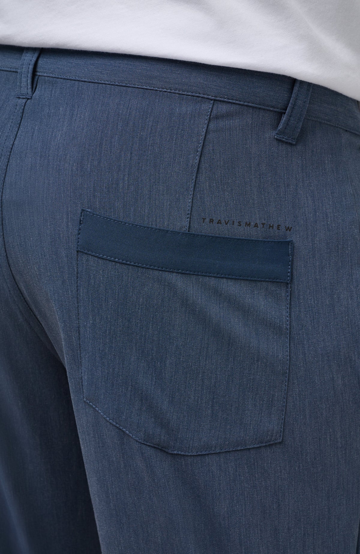 Tech Chino Pocket Short 8In