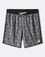 Sandswept Short 8In