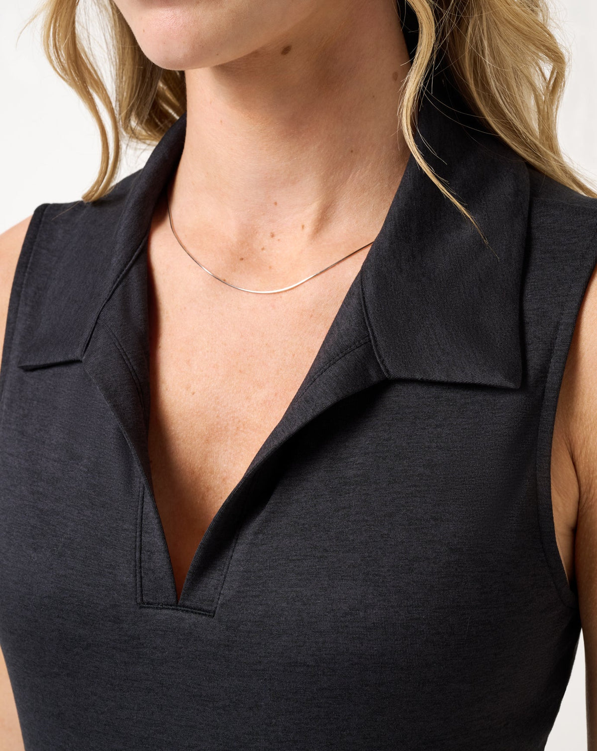 Skyloft Light Sleeveless Polo 2.0