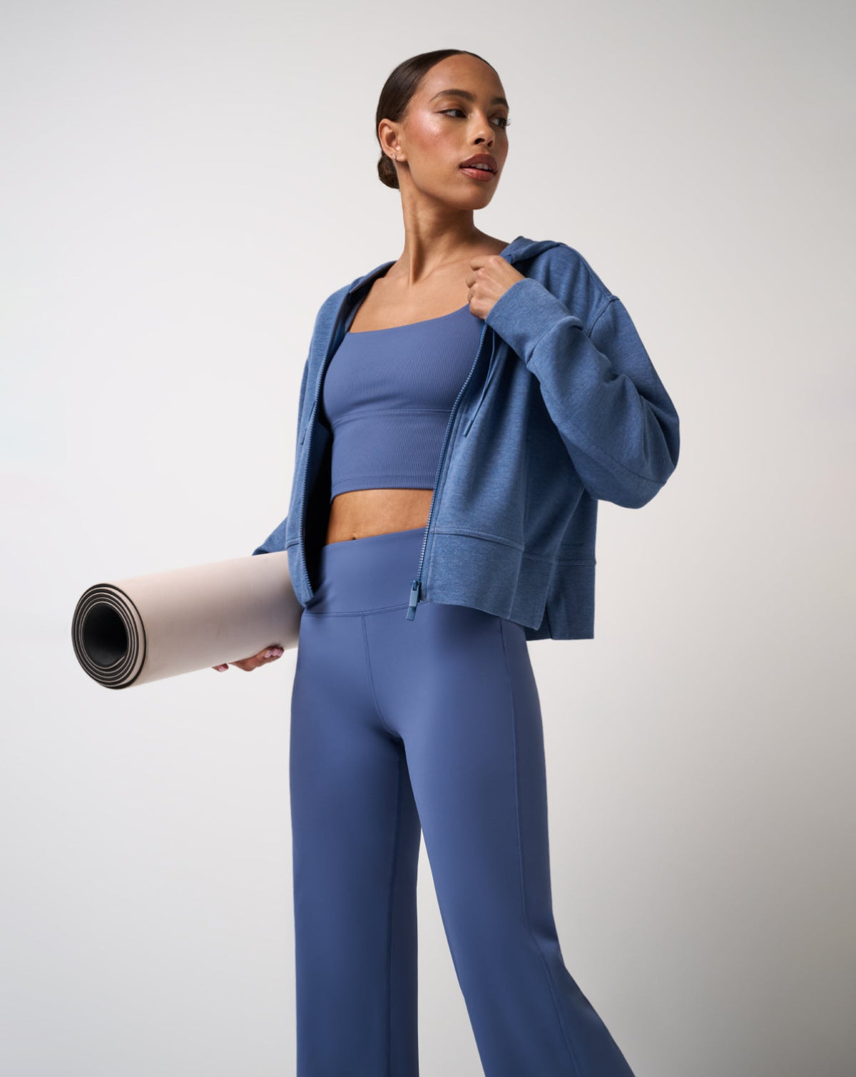 Skyloft Soft Zip Hood