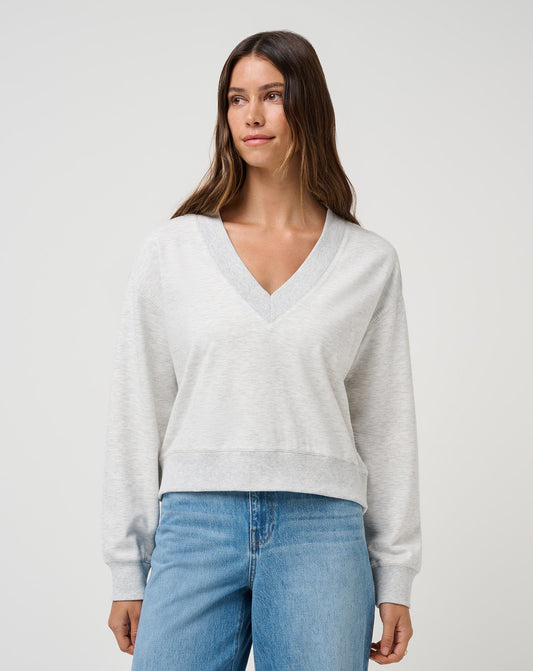 Cloud Fleece V Neck Pullover