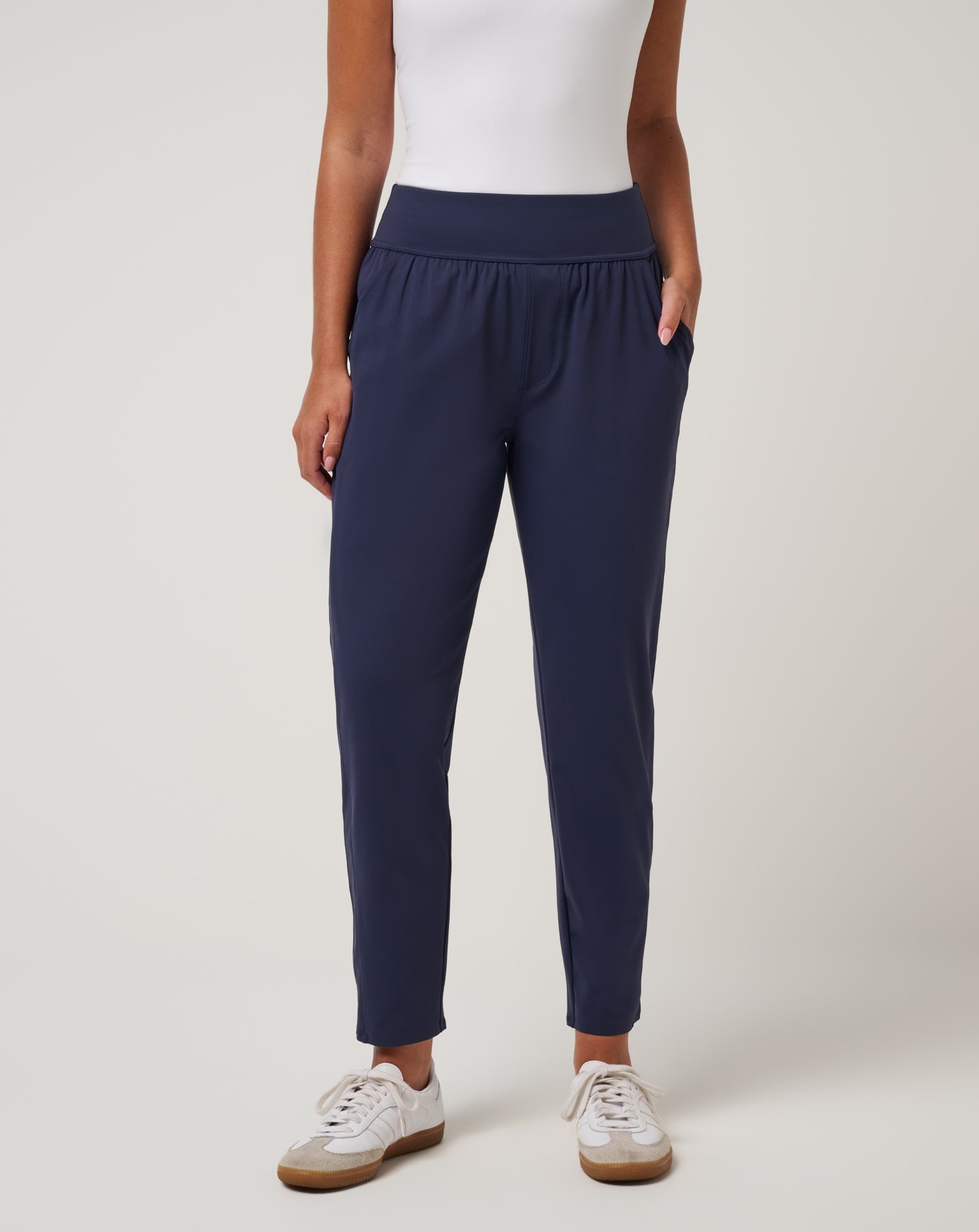 Moveknit Resilience Ankle Pant