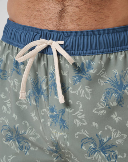 Ocean Opulence Boardshort 18In